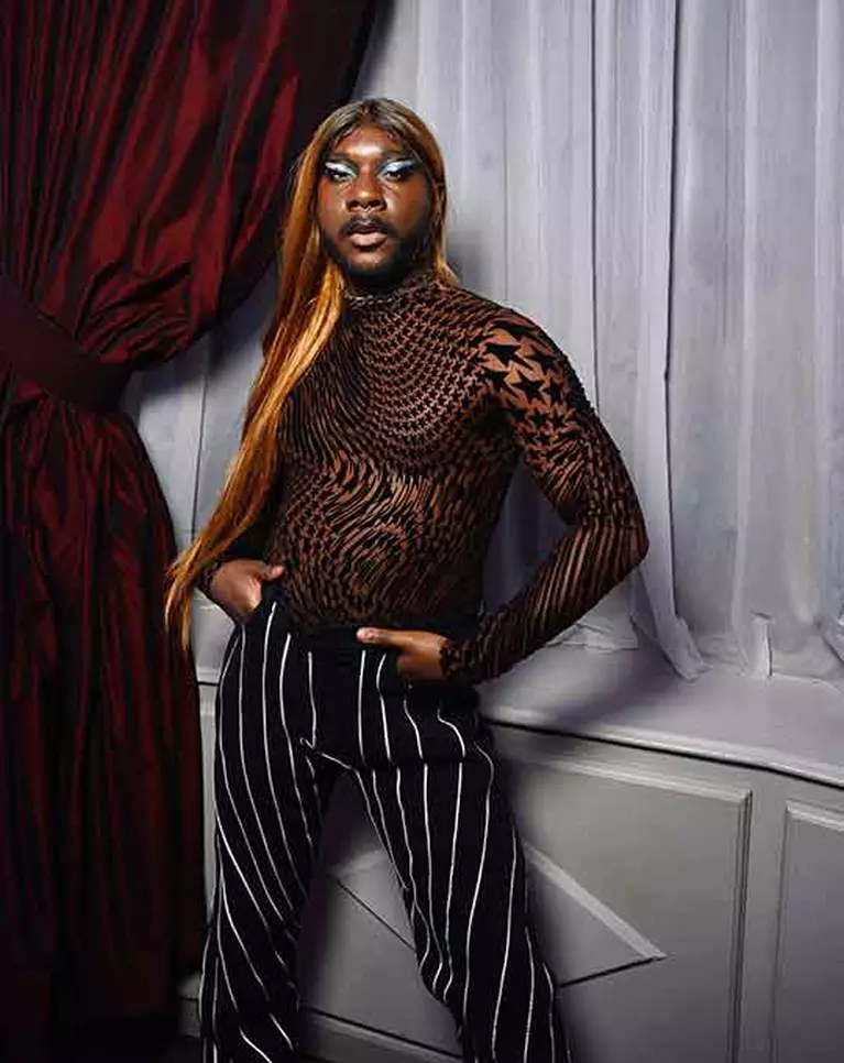 Louis Pisano bij het Numero Magazine-liefdadigheidsgala – MUGLER MAG